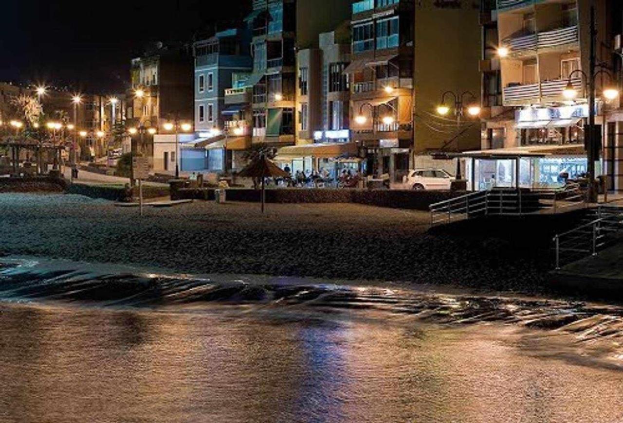 Piso En Primera Linea Con Vistas Directas Al Mar メレナラ エクステリア 写真